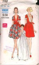 7707 1970 VOGUE SHORT SLEEVE V DRESS LENGTHS, SASH PATTERN 14 36" BUST